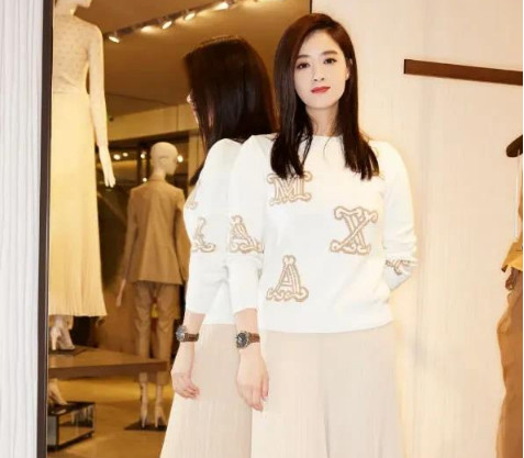 30歲微胖的女人如何穿衣搭配更好看 30歲微胖的女人如何穿衣搭配更好看