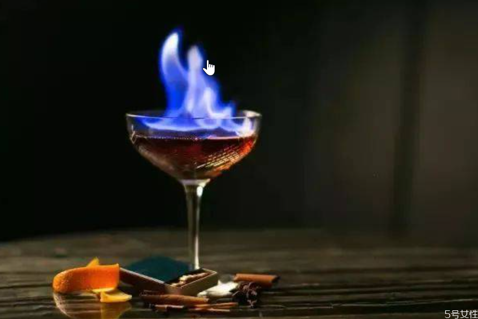 b52雞尾酒價(jià)格 b52轟炸機(jī)容易醉嗎 b52雞尾酒價(jià)格 b52轟炸機(jī)容易醉嗎