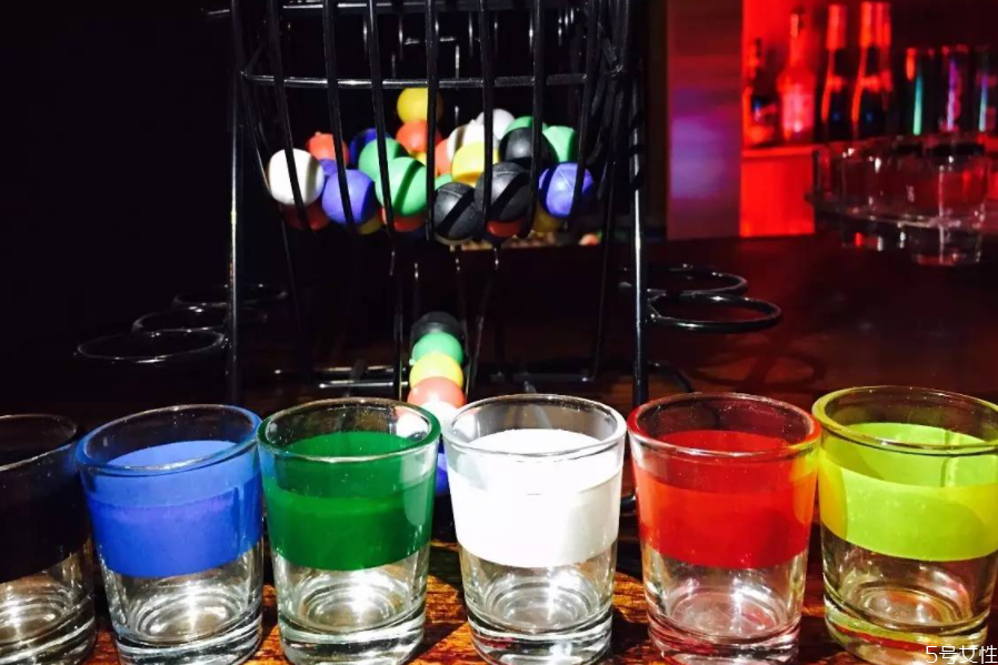 今夜不回家多少錢 酒吧今夜不回家是什么酒 今夜不回家多少錢 酒吧今夜不回家是什么酒