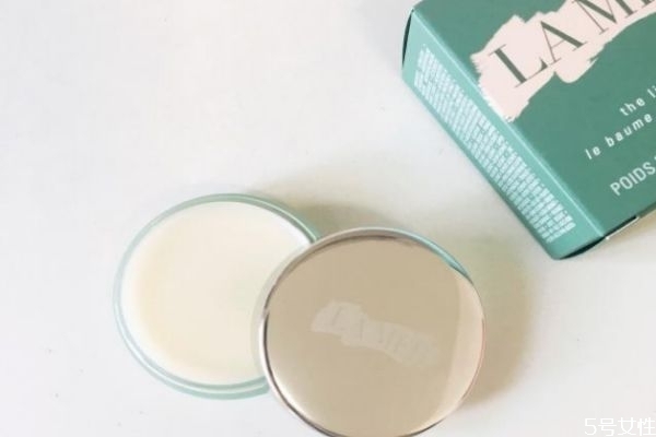 海藍之謎唇膏多少錢 海藍之謎唇膏的功效 海藍之謎唇膏多少錢 海藍之謎唇膏的功效