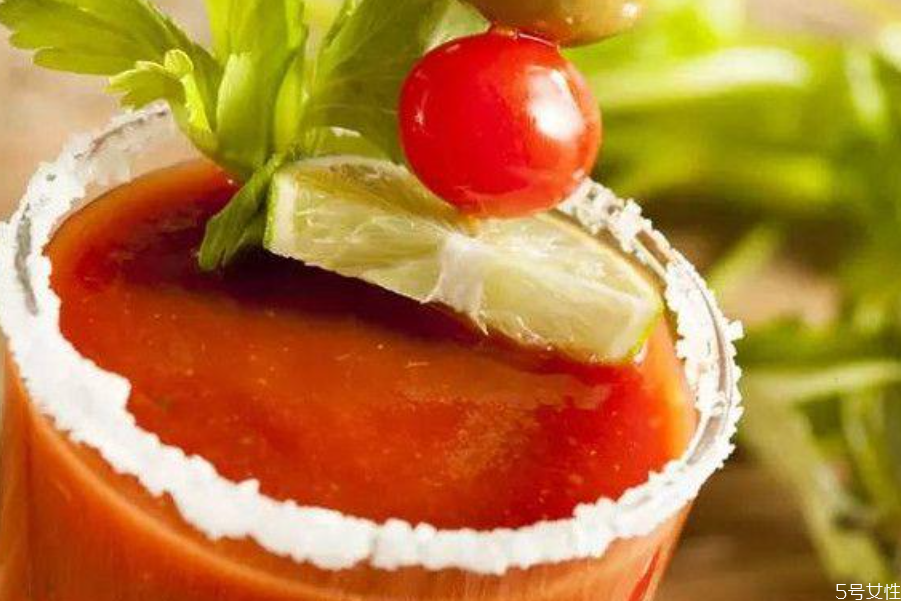 血腥瑪麗為什么叫血腥瑪麗 血腥瑪麗雞尾酒的傳說(shuō) 血腥瑪麗為什么叫血腥瑪麗 血腥瑪麗雞尾酒的傳說(shuō)