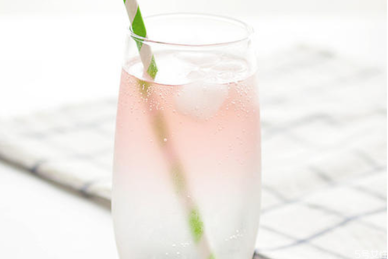 雞尾酒mojito多少度 雞尾酒mojito后勁大嗎 雞尾酒mojito多少度 雞尾酒mojito后勁大嗎