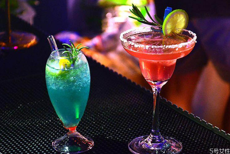 瑪格麗特雞尾酒怎么做 瑪格麗特調(diào)酒 瑪格麗特雞尾酒怎么做 瑪格麗特調(diào)酒