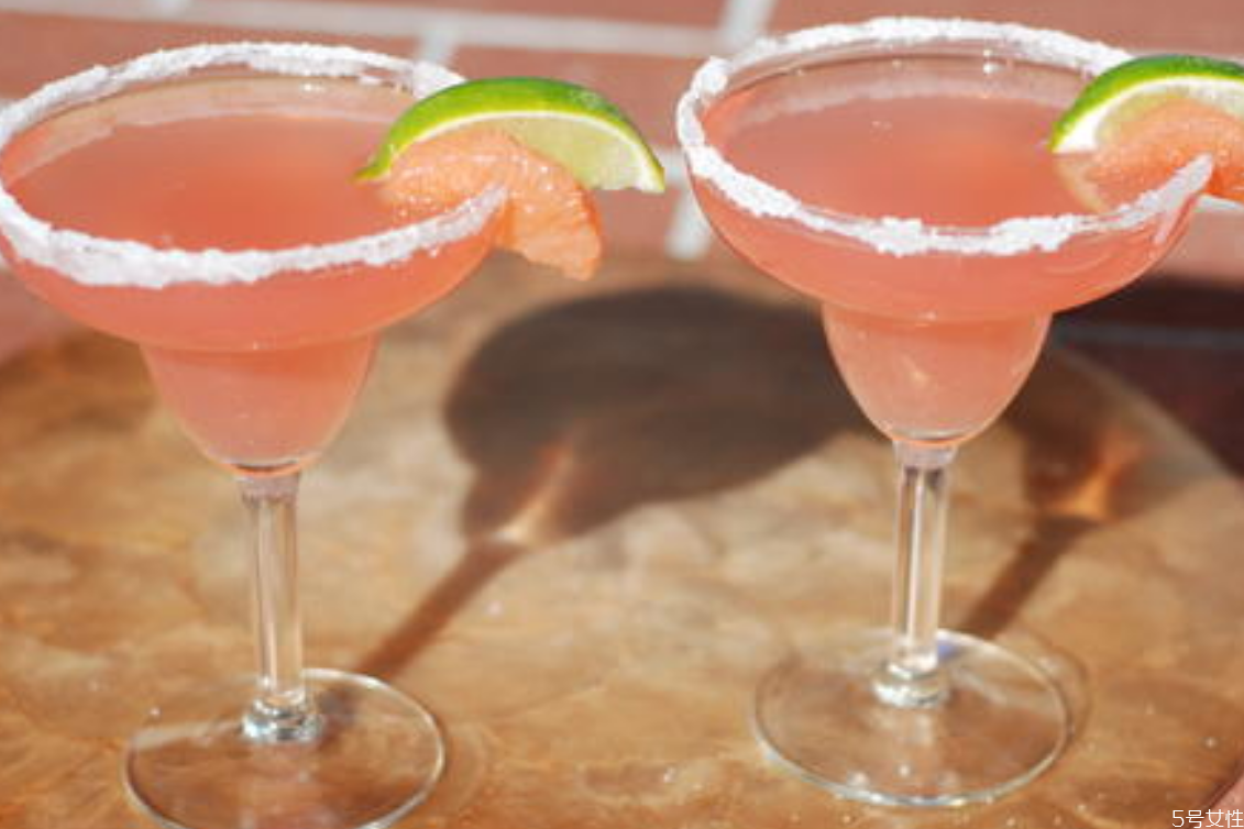 藍色瑪格麗特好喝嗎 藍色瑪格麗特容易醉嗎 藍色瑪格麗特好喝嗎 藍色瑪格麗特容易醉嗎