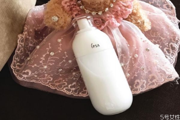 茵芙莎美肌液和乳液有什么區(qū)別 ipsa美肌液是水還是乳液 茵芙莎美肌液和乳液有什么區(qū)別 ipsa美肌液是水還是乳液
