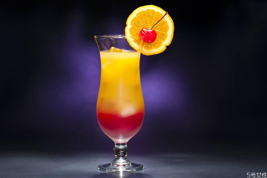 龍舌蘭日出雞尾酒含義 龍舌蘭日落和日出的區(qū)別 龍舌蘭日出雞尾酒含義 龍舌蘭日落和日出的區(qū)別