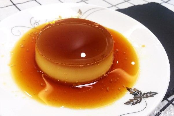 焦糖布丁需要烤箱嗎 簡單焦糖布丁不用烤箱 焦糖布丁需要烤箱嗎 簡單焦糖布丁不用烤箱
