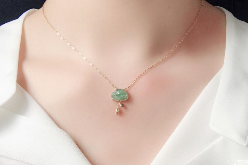 鎖骨鏈一般多長合適 鎖骨鏈尺寸一般是多長 鎖骨鏈一般多長合適 鎖骨鏈尺寸一般是多長