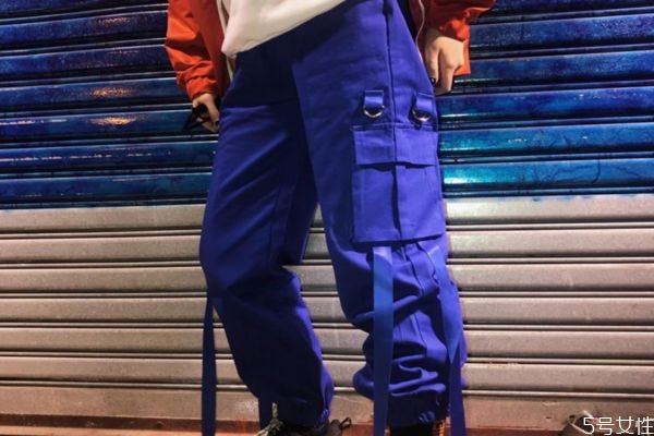 工裝褲需要買大一碼嗎 工裝褲老是往下掉怎么辦 工裝褲需要買大一碼嗎 工裝褲老是往下掉怎么辦