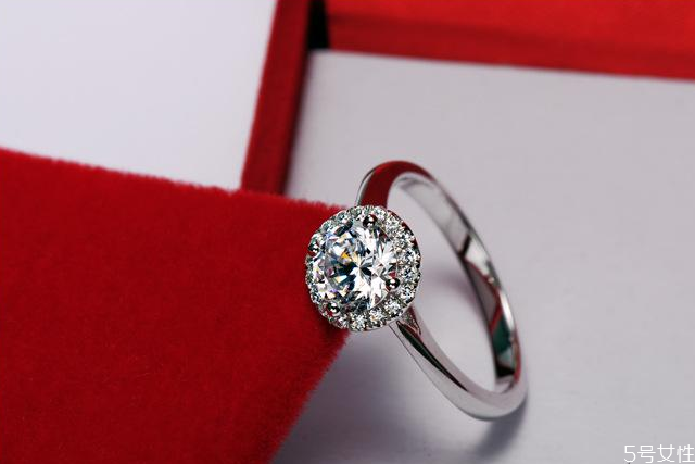 dr鉆戒有g(shù)ia證書嗎 鉆戒要不要有g(shù)ia證書 dr鉆戒有g(shù)ia證書嗎 鉆戒要不要有g(shù)ia證書