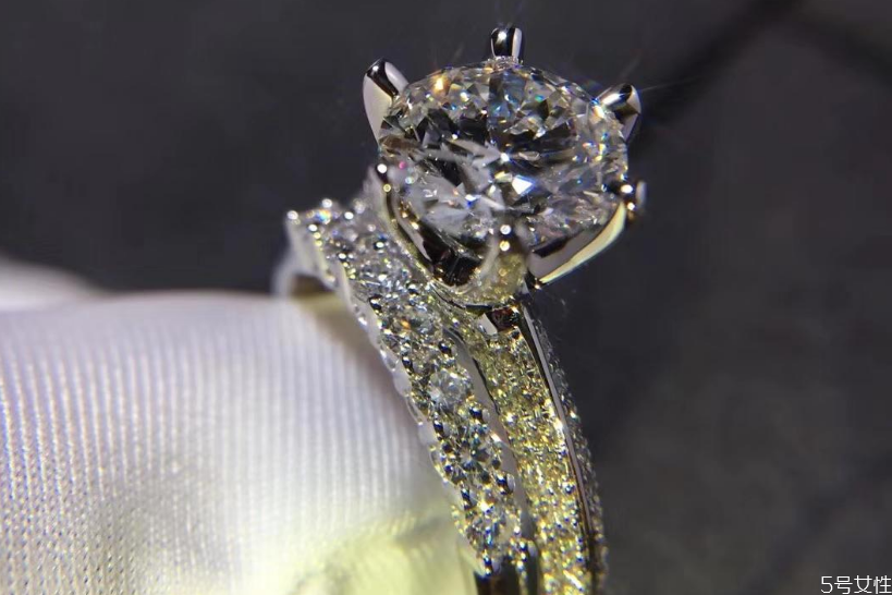 tiffany蒂芙尼六爪鉆戒價(jià)格 蒂芙尼六爪鉆戒寓意 tiffany蒂芙尼六爪鉆戒價(jià)格 蒂芙尼六爪鉆戒寓意