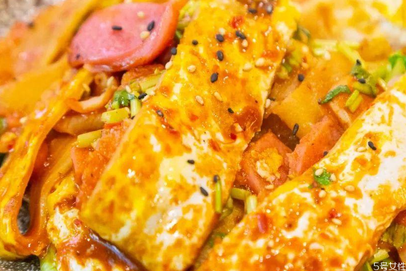 烤冷面好吃嗎 東北烤冷面的做法 烤冷面好吃嗎 東北烤冷面的做法