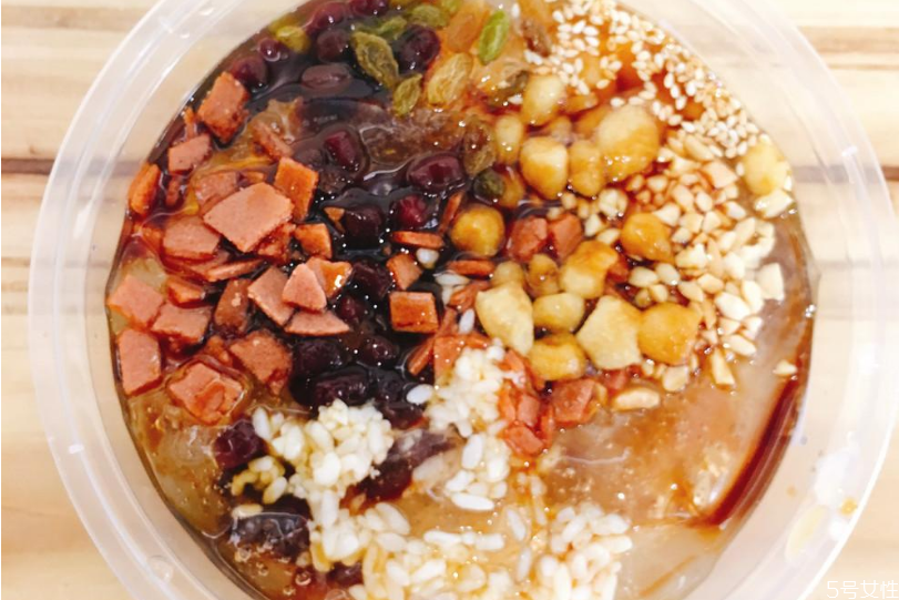 冰粉吃了對(duì)人體有害嗎 冰粉的功效與作用 冰粉吃了對(duì)人體有害嗎 冰粉的功效與作用