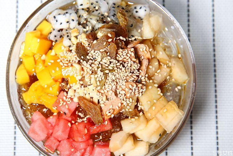 冰粉吃了對(duì)人體有害嗎 冰粉的功效與作用 冰粉吃了對(duì)人體有害嗎 冰粉的功效與作用