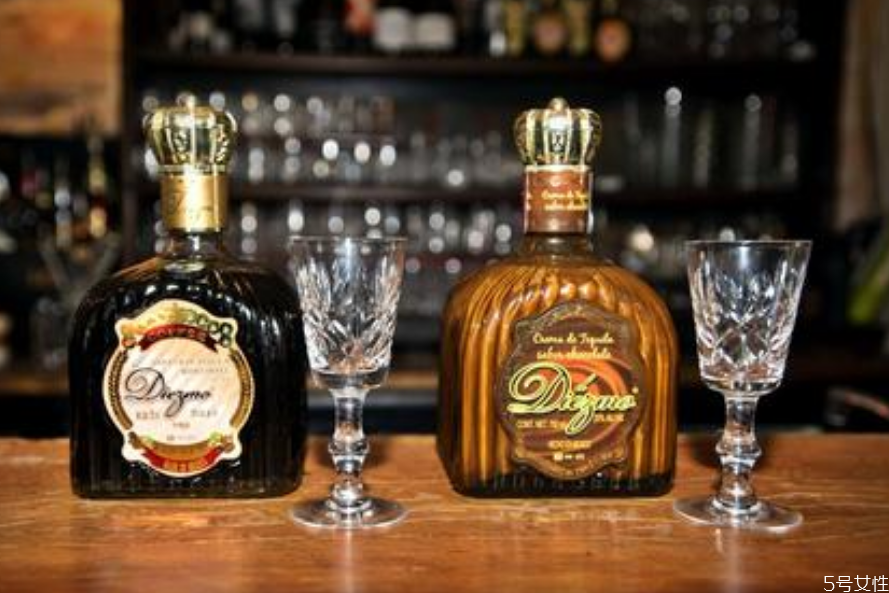 龍舌蘭酒多少錢一瓶 龍舌蘭酒兌什么好喝 龍舌蘭酒多少錢一瓶 龍舌蘭酒兌什么好喝