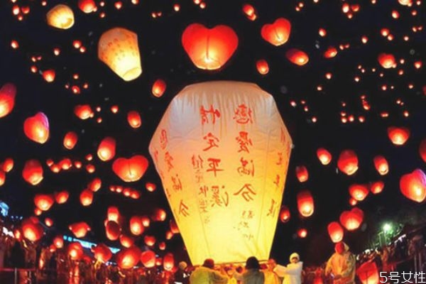 正月十五元宵節(jié)又稱什么節(jié) 上元張燈之俗道教說法 正月十五元宵節(jié)又稱什么節(jié) 上元張燈之俗道教說法