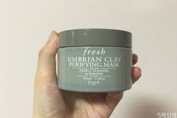 排毒面膜和補(bǔ)水面膜哪個先用 排毒面膜使用方法 排毒面膜和補(bǔ)水面膜哪個先用 排毒面膜使用方法