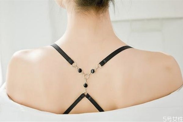 內(nèi)衣防滑帶怎么使用 防止內(nèi)衣肩帶滑落妙招 內(nèi)衣防滑帶怎么使用 防止內(nèi)衣肩帶滑落妙招