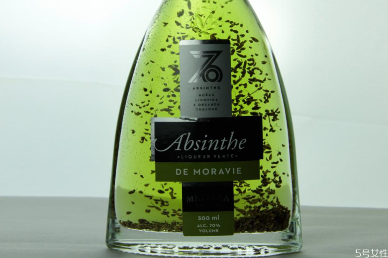 苦艾酒味道怎么樣 苦艾酒什么牌子最好 苦艾酒味道怎么樣 苦艾酒什么牌子最好