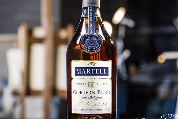 白蘭地喝多少會醉 白蘭地酒精含量是多少 白蘭地喝多少會醉 白蘭地酒精含量是多少