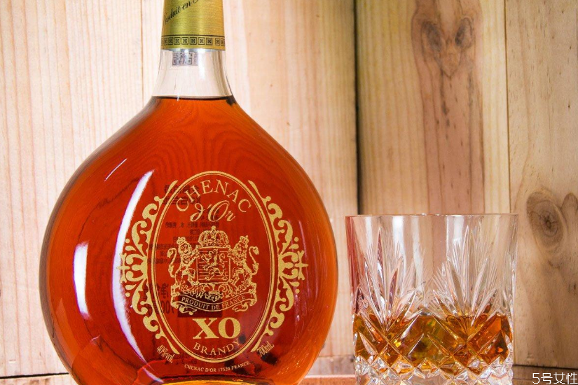 白蘭地xo酒多少錢一瓶 白蘭地xo怎么喝才好喝 白蘭地xo酒多少錢一瓶 白蘭地xo怎么喝才好喝