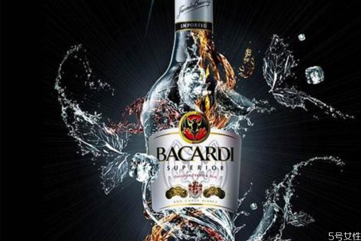 百加得朗姆酒多少度 百加得朗姆酒兌什么喝 百加得朗姆酒多少度 百加得朗姆酒兌什么喝