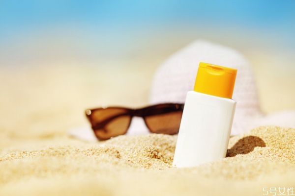 春天需要防曬霜嗎 春天用防曬值多少合適 春天需要防曬霜嗎 春天用防曬值多少合適