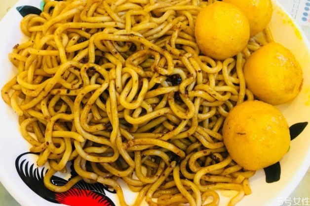 車仔面的做法 車仔面怎么做好吃 車仔面的做法 車仔面怎么做好吃