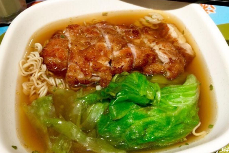 車仔面可以用熱水泡嗎 車仔面吃多了有什么危害 車仔面可以用熱水泡嗎 車仔面吃多了有什么危害