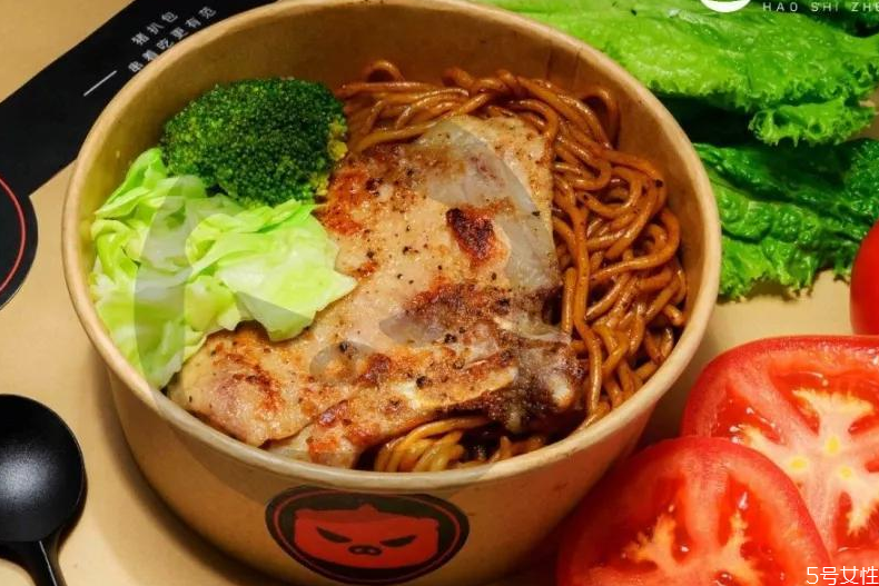 車仔面可以用熱水泡嗎 車仔面吃多了有什么危害 車仔面可以用熱水泡嗎 車仔面吃多了有什么危害