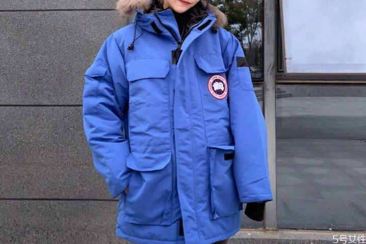 加拿大鵝遠(yuǎn)征款多少錢 加拿大鵝遠(yuǎn)征款和普通款有什么區(qū)別 加拿大鵝遠(yuǎn)征款多少錢 加拿大鵝遠(yuǎn)征款和普通款有什么區(qū)別