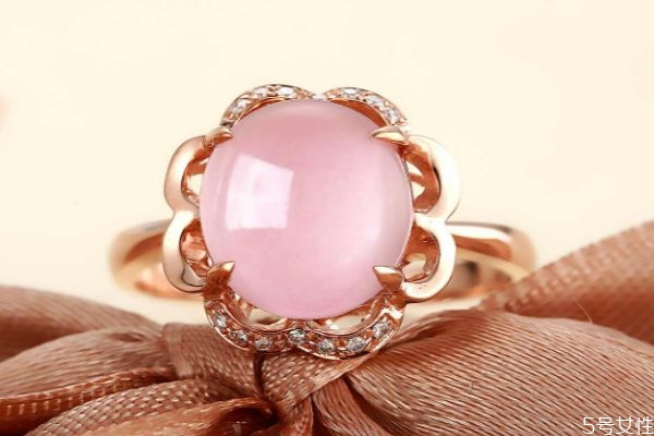 飾品有哪些種類 毛衣鏈怎么選 飾品有哪些種類 毛衣鏈怎么選