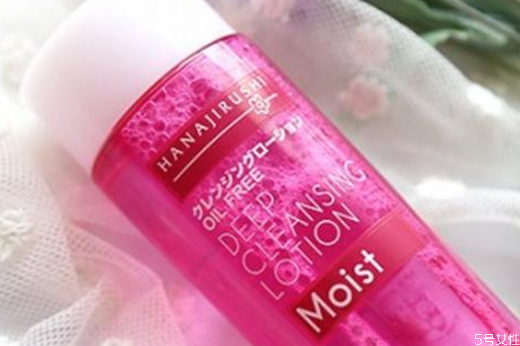 花印卸妝水倍潤型和滋養(yǎng)型的區(qū)別 花印卸妝水和貝德瑪哪個好 花印卸妝水倍潤型和滋養(yǎng)型的區(qū)別 花印卸妝水和貝德瑪哪個好