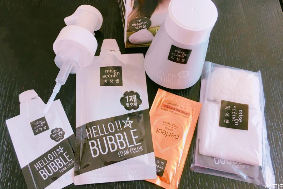 愛(ài)茉莉染發(fā)前要洗頭嗎 染發(fā)前必須是油頭嗎 愛(ài)茉莉染發(fā)前要洗頭嗎 染發(fā)前必須是油頭嗎