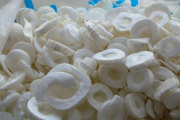 雞屎藤有下奶的作用嗎 產(chǎn)婦可以吃雞屎藤下奶嗎 雞屎藤有下奶的作用嗎 產(chǎn)婦可以吃雞屎藤下奶嗎