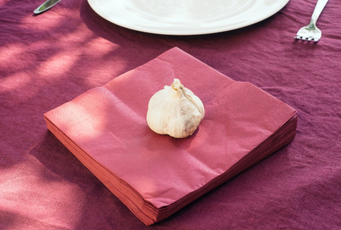 大蒜和蜂蜜一起吃有什么功效和作用 大蒜泡蜂蜜的功效與作用 大蒜和蜂蜜一起吃有什么功效和作用 大蒜泡蜂蜜的功效與作用