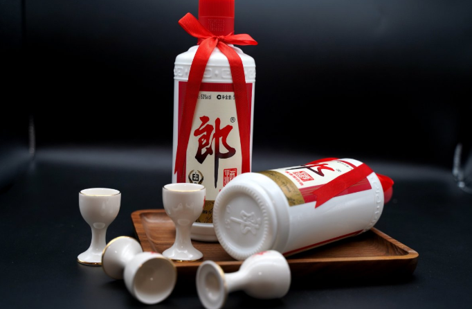 空腹吃什么對(duì)胃不好 空腹時(shí)不能吃什么東西 空腹吃什么對(duì)胃不好 空腹時(shí)不能吃什么東西