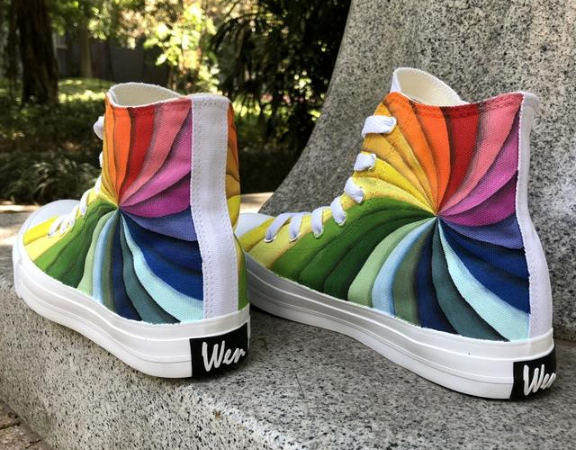 帆布鞋適合什么年齡的女生穿 帆布鞋搭配什么褲子女 帆布鞋適合什么年齡的女生穿 帆布鞋搭配什么褲子女