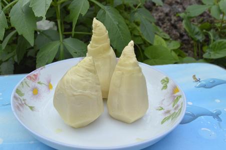 馬蹄筍的功效與作用 馬蹄筍的營養(yǎng)價值 馬蹄筍的功效與作用 馬蹄筍的營養(yǎng)價值