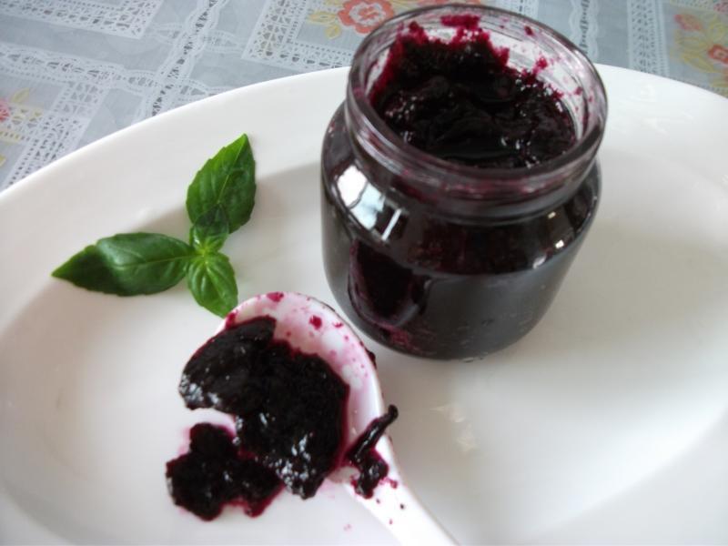 藍莓醬的功效和作用 藍莓醬的營養(yǎng)價值 藍莓醬的功效和作用 藍莓醬的營養(yǎng)價值