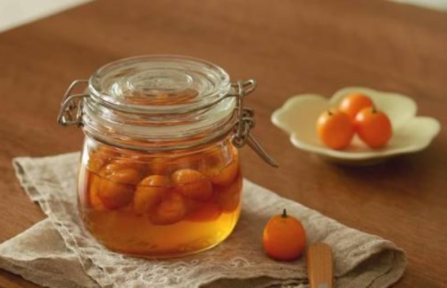 咸金桔怎么泡水喝 咸金桔泡水喝的功效 咸金桔怎么泡水喝 咸金桔泡水喝的功效