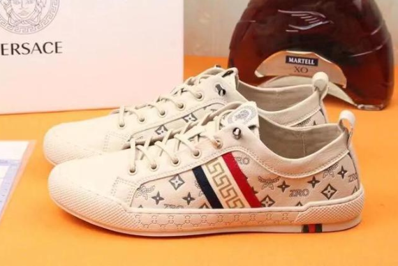 范思哲鞋子有哪些好看又時尚的推薦 范思哲鞋子有哪些好看又時尚的推薦