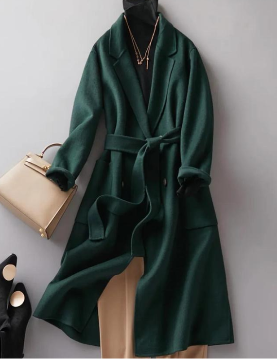 墨綠色上衣配什么顏色褲子 墨綠色衣服搭配推薦 墨綠色上衣配什么顏色褲子 墨綠色衣服搭配推薦