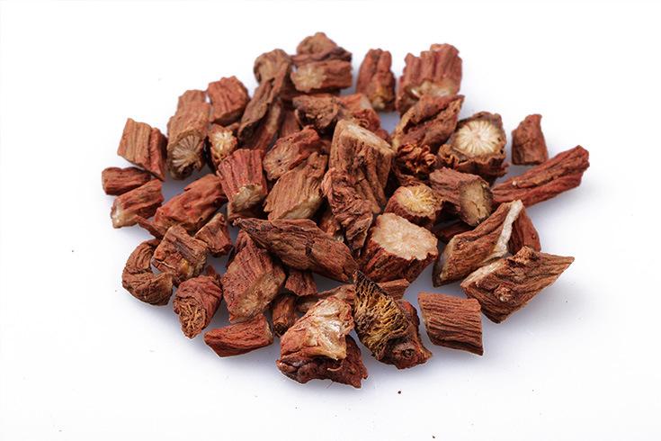 丹參可以長期泡水喝嗎 丹參長期泡水喝有副作用嗎 丹參可以長期泡水喝嗎 丹參長期泡水喝有副作用嗎