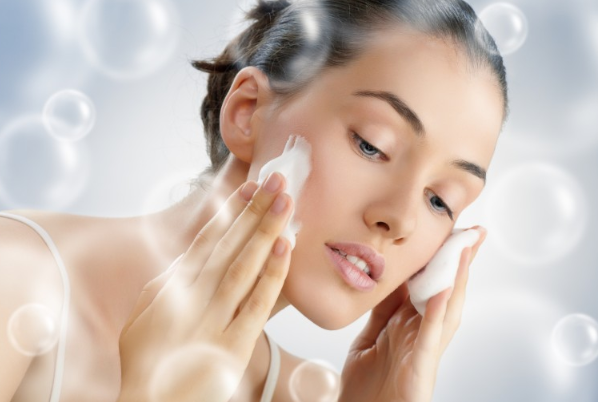 為什么一熬夜就長(zhǎng)痘 熬夜就長(zhǎng)痘痘是什么原因 為什么一熬夜就長(zhǎng)痘 熬夜就長(zhǎng)痘痘是什么原因