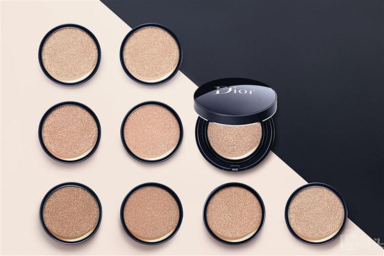 氣墊好還是粉底液好用 氣墊有防曬作用嗎 氣墊好還是粉底液好用 氣墊有防曬作用嗎