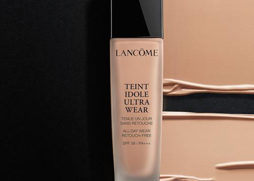 粉底液的作用和功效 粉底液能用手涂嗎 粉底液的作用和功效 粉底液能用手涂嗎