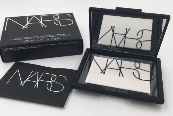 粉餅可以代替粉底液嗎 粉餅可以直接上妝嗎 粉餅可以代替粉底液嗎 粉餅可以直接上妝嗎