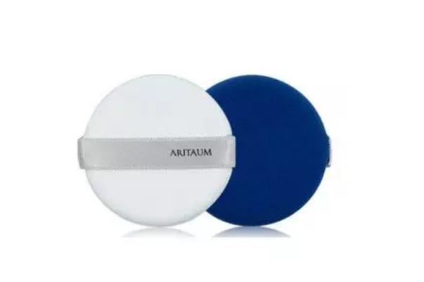 粉撲的正確使用方法 粉撲需要打濕使用嗎 粉撲的正確使用方法 粉撲需要打濕使用嗎