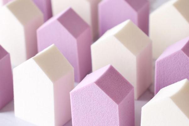 粉撲要天天洗嗎 粉撲要怎么清洗才干凈 粉撲要天天洗嗎 粉撲要怎么清洗才干凈